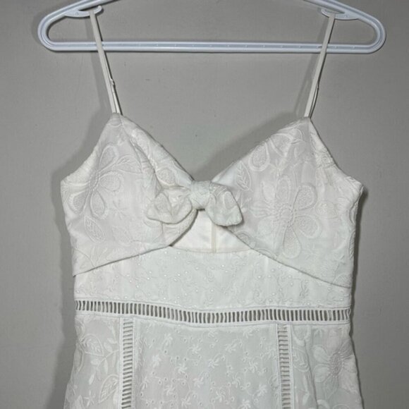 Forever New White Lace Embroidery Midi Dress Sleeveless size 4 - Picture 7 of 9